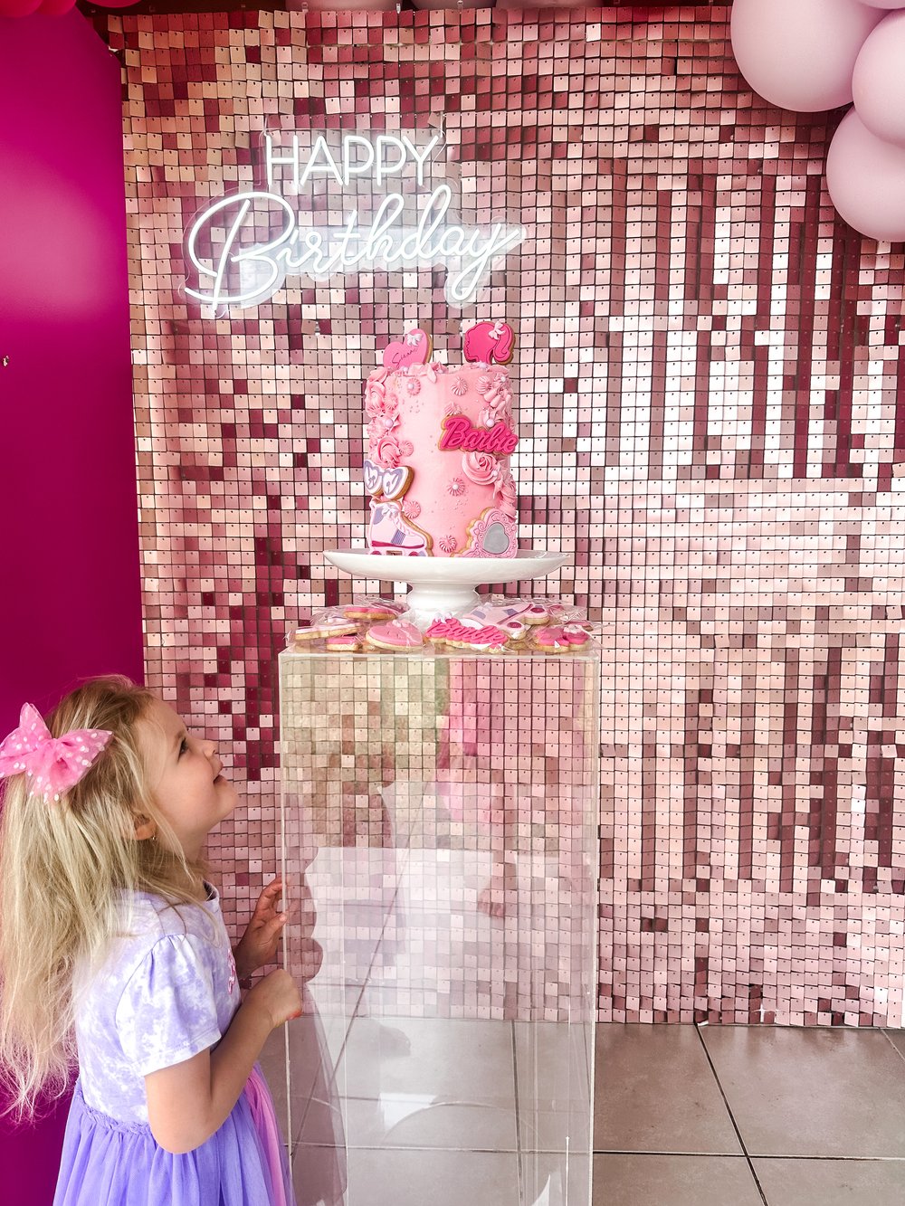 lux-events-nq-event-hire-portfolio-cake-stands-9592